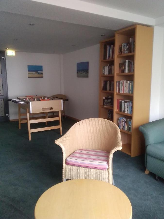 Gaestehaus Germania Wangerooge Buitenkant foto