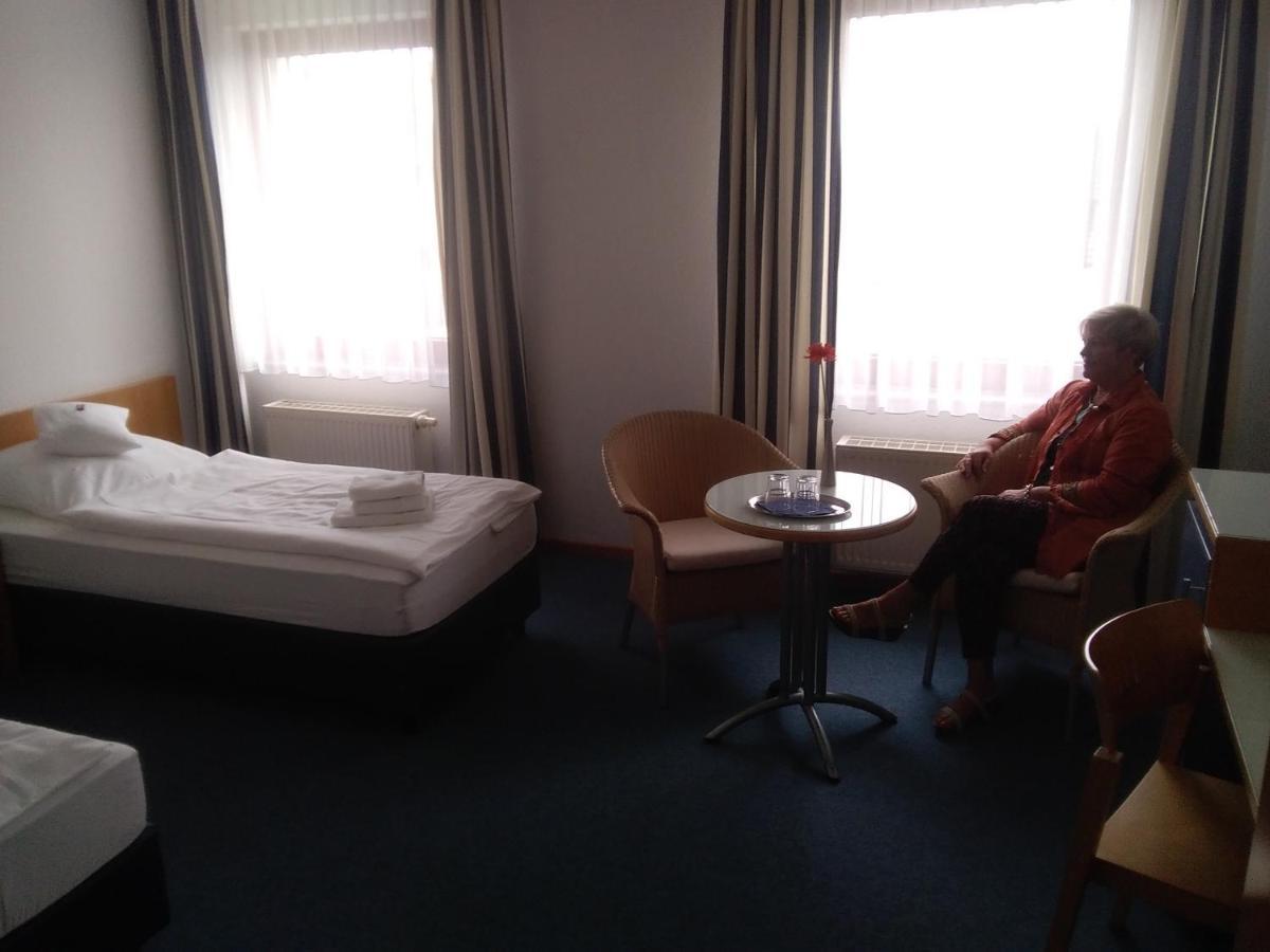 Gaestehaus Germania Wangerooge Buitenkant foto