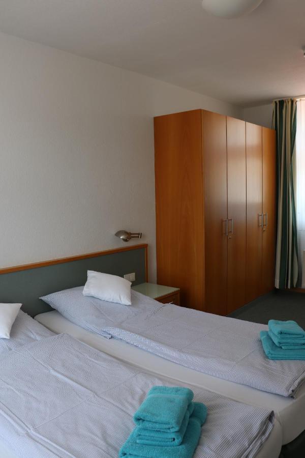 Gaestehaus Germania Wangerooge Buitenkant foto